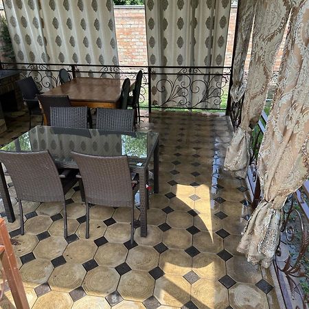 Amanat Guest House Bischkek Exterior foto