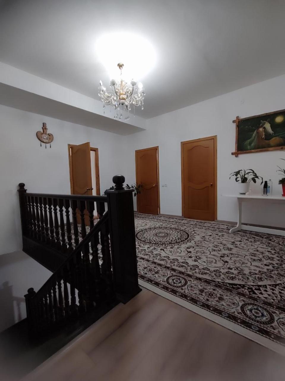 Amanat Guest House Bischkek Exterior foto