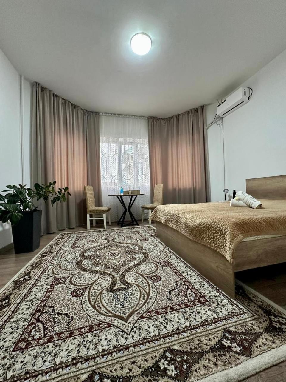 Amanat Guest House Bischkek Exterior foto